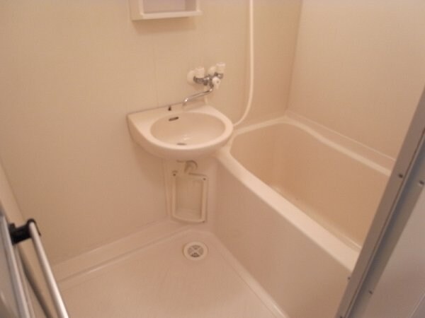 Amenity Bld Ishihara3の物件内観写真