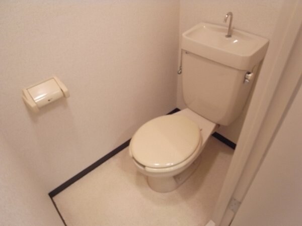 Amenity Bld Ishihara3の物件内観写真