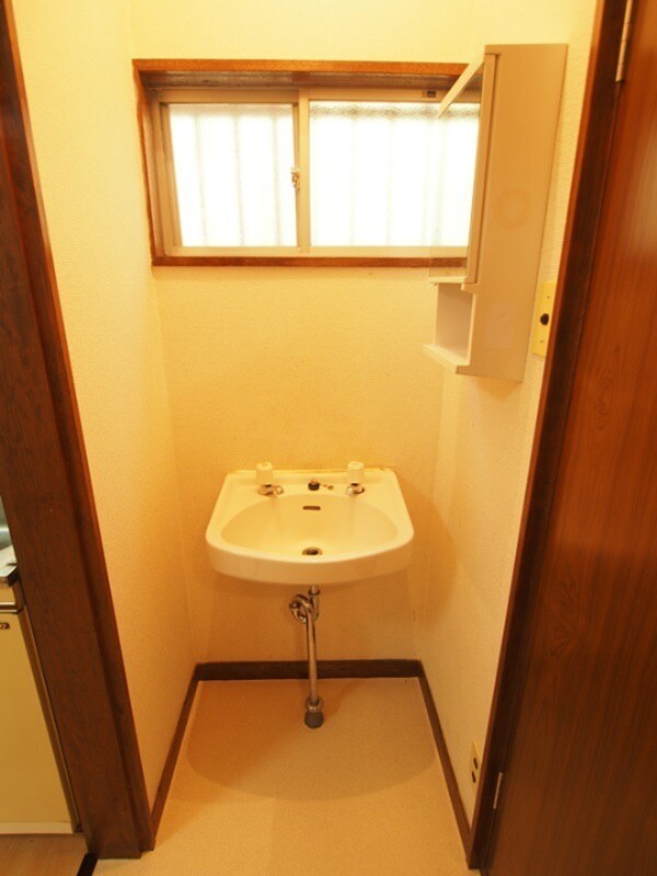 稲見コーポの物件内観写真