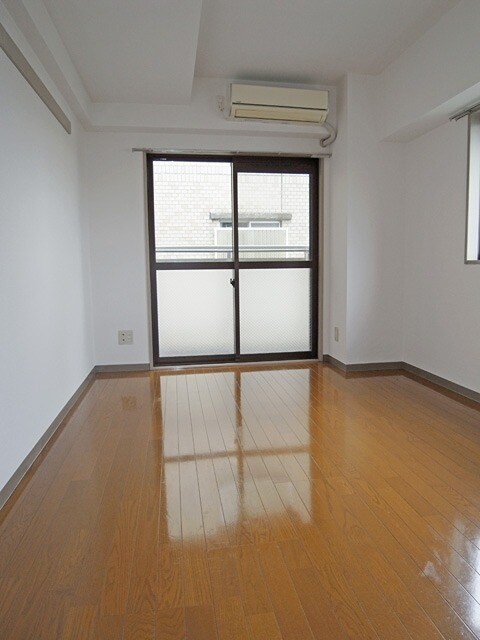 メゾン・ドゥ・ソレイユの物件内観写真