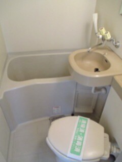 ニューハイムの物件内観写真