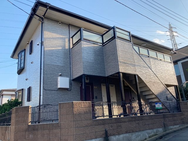 サットンプレイス本橋の物件外観写真