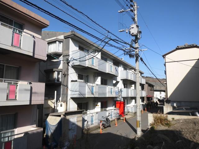 クレッシェンドⅢの物件外観写真