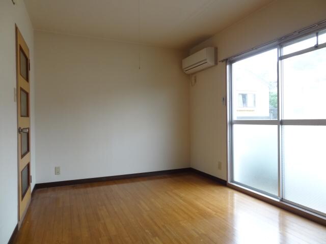 クレッシェンドⅢの物件内観写真