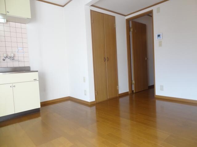 クレッシェンド西南の物件内観写真