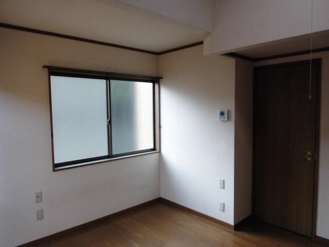 クレッシェンド西南の物件内観写真