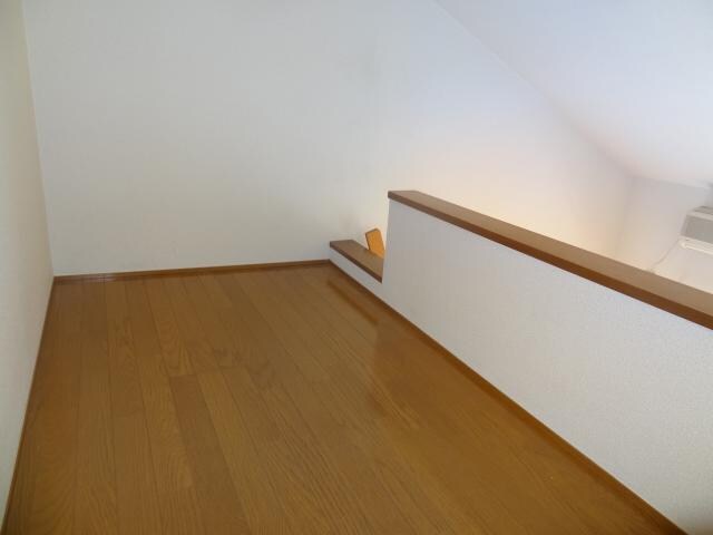 クレッシェンド西南の物件内観写真