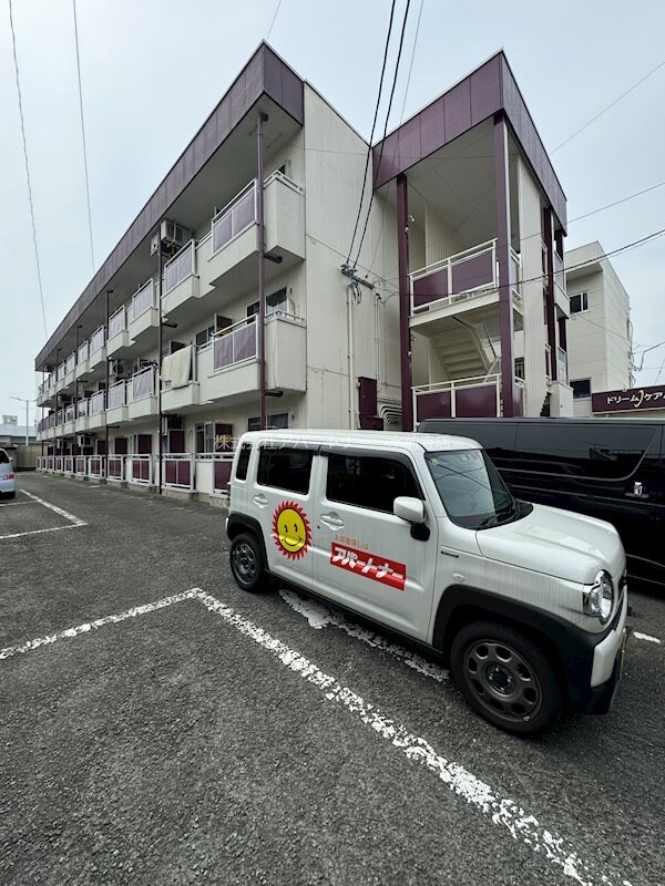 ディンクス楠の物件外観写真