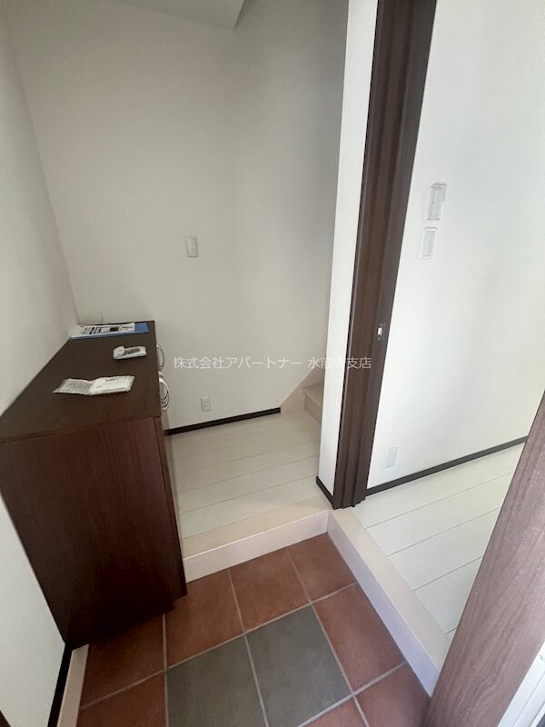 ガレーナ戸島西Cの物件内観写真