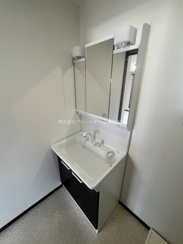 ガレーナ戸島西Cの物件内観写真