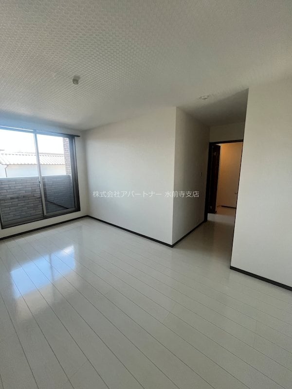 ガレーナ戸島西Cの物件内観写真
