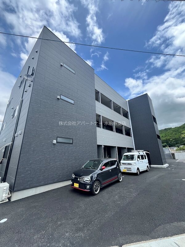 プランドール西原の物件外観写真