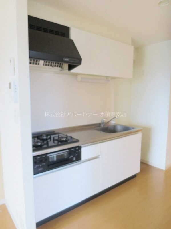 ノーブル水前寺の物件内観写真