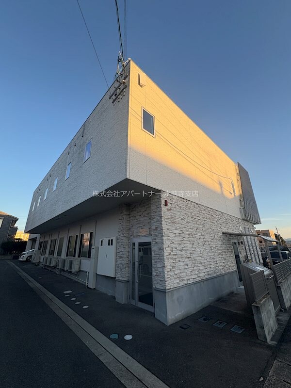 ヴィラヒルズ小山の物件外観写真