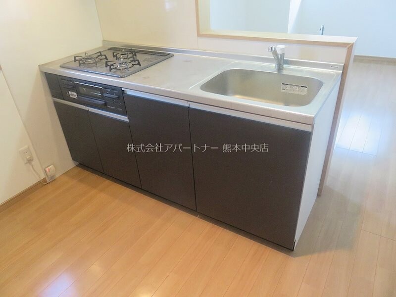 ソレイユ南熊本の物件内観写真