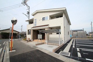 オークスレジデンスIIの物件外観写真