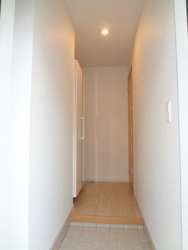 ヴェルナ・Ｃの物件内観写真