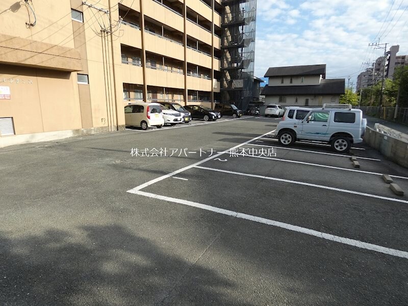 出水レジデンスの物件内観写真