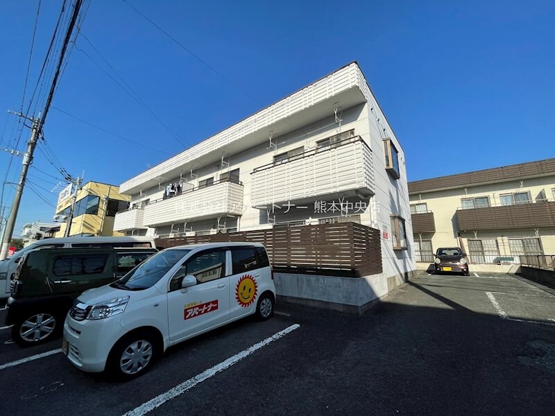 フォレスト平成の物件外観写真