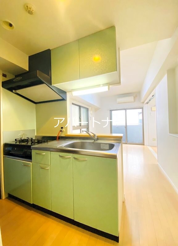 甲東中学校前駅 徒歩4分 6階の物件内観写真