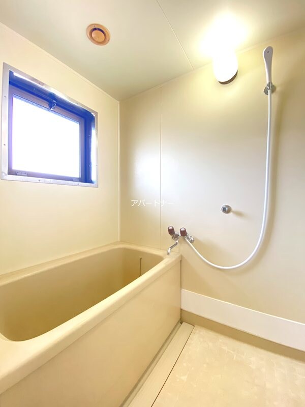 鹿児島中央駅 徒歩57分 3階の物件内観写真