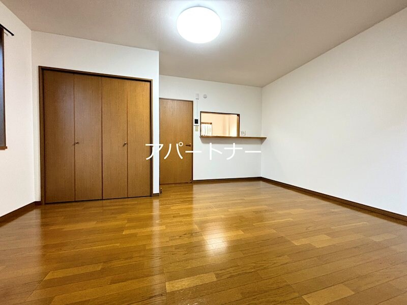 グリーンパレスIの物件内観写真