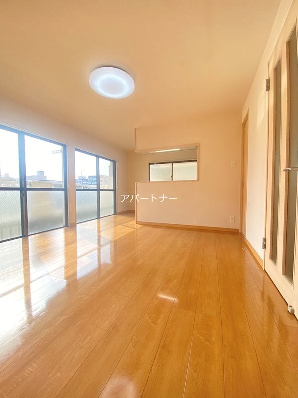 上塩屋駅 徒歩5分 2階の物件内観写真