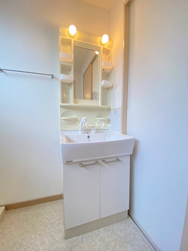 上塩屋駅 徒歩5分 2階の物件内観写真