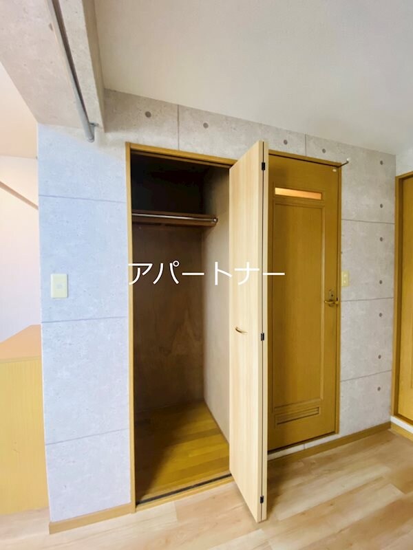 エルミタージュの物件内観写真