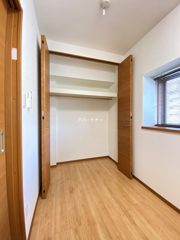 ネオアクシス鷹師町の物件内観写真