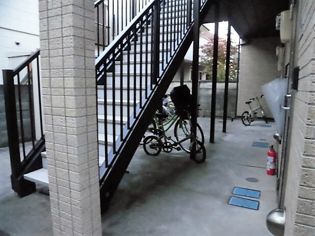 新高円寺駅 徒歩5分 1階の物件外観写真