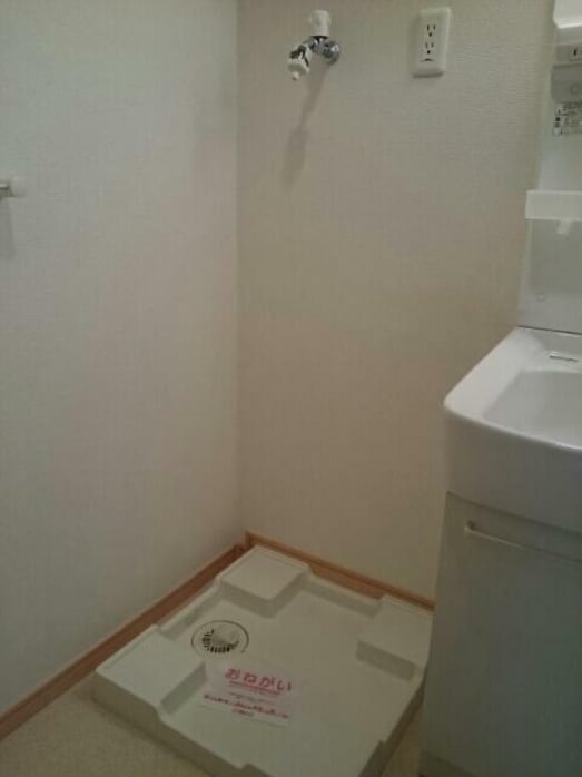 西新宿五丁目駅 徒歩8分 4階の物件内観写真