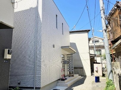 中野坂上駅 徒歩8分 1階の物件外観写真