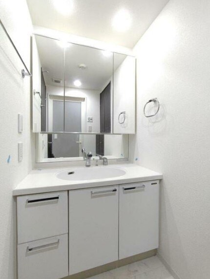 中野坂上駅 徒歩5分 B1-1階の物件内観写真