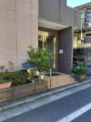 東京都練馬区中村３丁目の物件外観写真