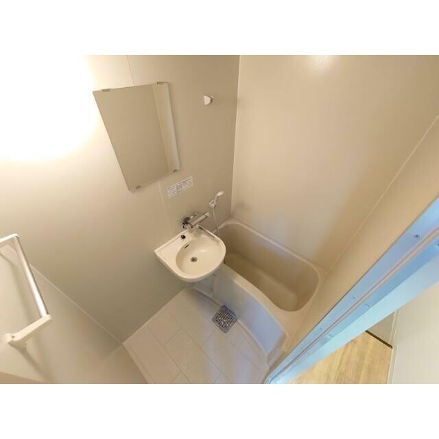 新井薬師前駅 徒歩4分 2階の物件内観写真