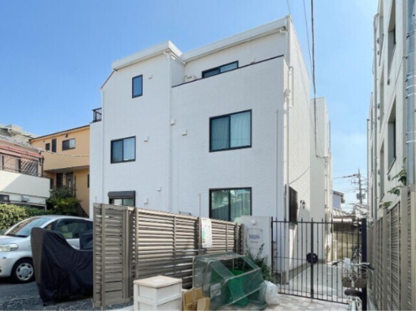 新高円寺駅 徒歩4分 2-3階の物件外観写真