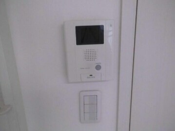 新井薬師前駅 徒歩5分 2階の物件内観写真