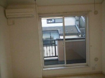 新井薬師前駅 徒歩5分 2階の物件内観写真