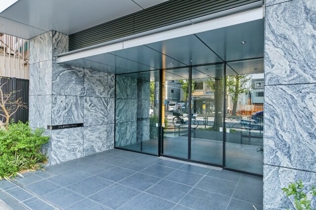 新中野駅 徒歩1分 6階の物件外観写真