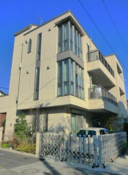 都立家政駅 徒歩13分の物件外観写真