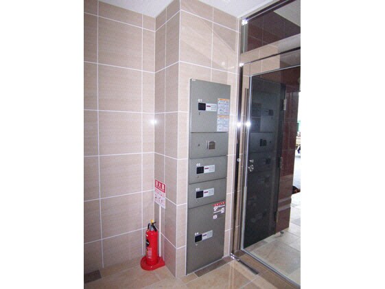 Ｙ・ＳＥＮレジデンスの物件外観写真