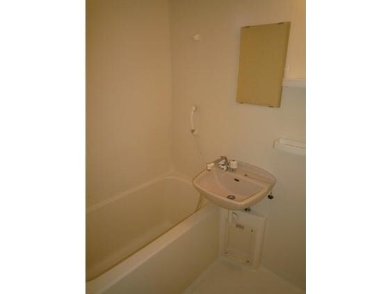 トレステーラ宇佐中央の物件内観写真