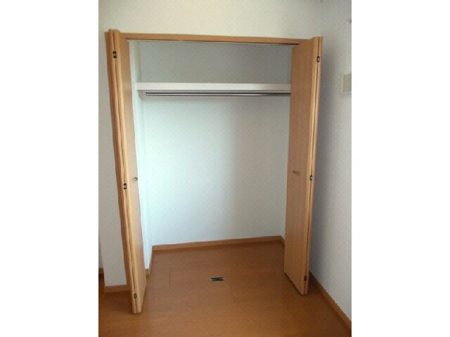 エレガントヴィラＵＳＡ　Ａ・Ｂ・Ｃの物件内観写真