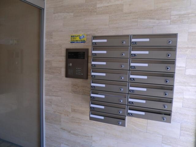 桟橋通一丁目駅 徒歩3分 1階の物件外観写真