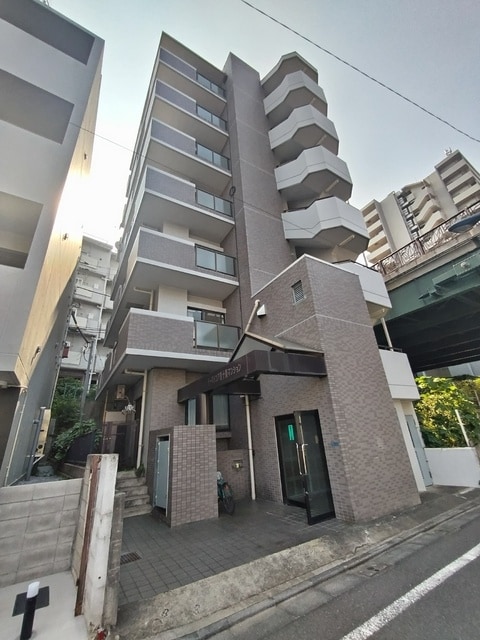 東十条駅 徒歩4分の物件外観写真