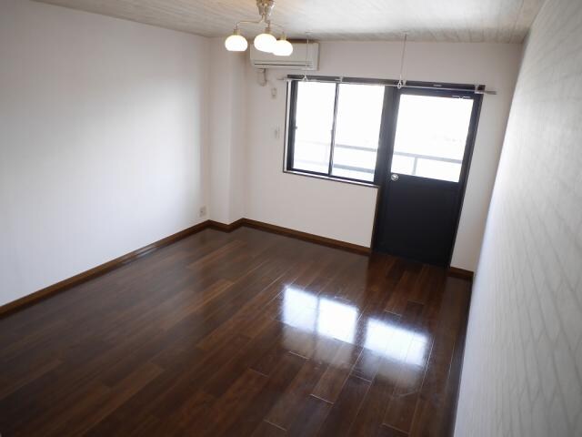 宇都宮駅 徒歩10分 3階の物件内観写真