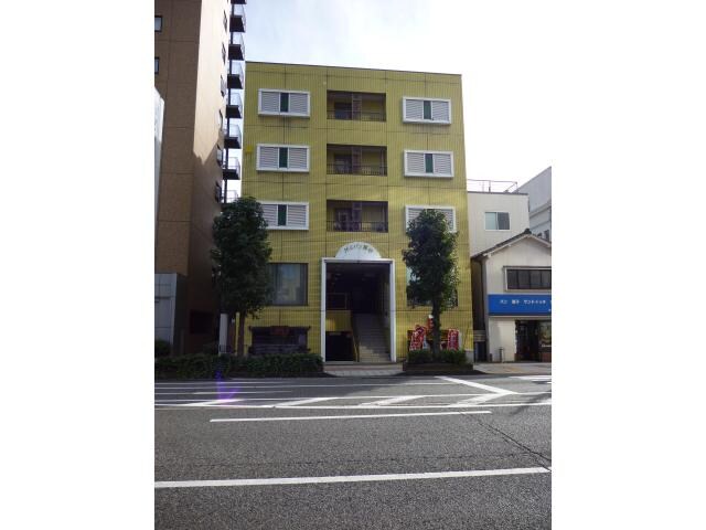 メリー荒町の物件外観写真