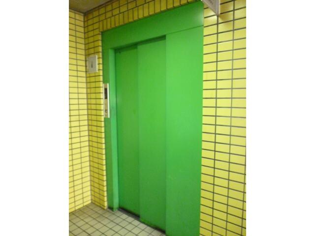 メリー荒町の物件外観写真