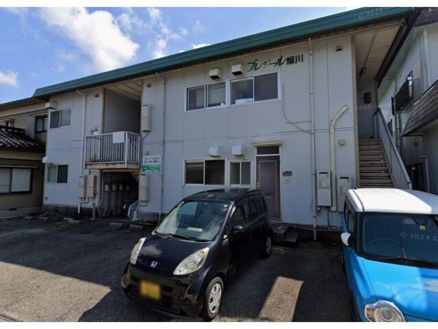 プレジール堀川の物件外観写真